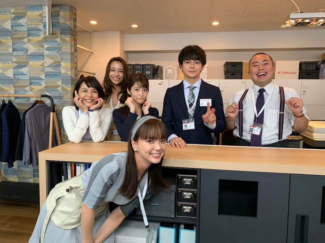 【公式】私の家政夫ナギサさんさんのインスタグラム写真 - (【公式】私の家政夫ナギサさんInstagram)「皆さんお久しぶりです🐻♡ いかがお過ごしですか~~？？  なんと…！ このたび『私の家政夫ナギサさん』が ギャラクシー賞・2020年9月度月間賞を受賞しました❣  #わたナギ を沢山応援していただき 本当にありがとうございました💙 皆さまのおかげです☺️！！  #メイちゃんとナギサさん #元気かなあ🥰  #私の家政夫ナギサさん #多部未華子 #大森南朋 #瀬戸康史 #眞栄田郷敦 #若月佑美 #岡部大 #高橋メアリージュン #富田靖子 #ギャラクシー賞 #tbs」10月21日 16時23分 - watanagi_tbs