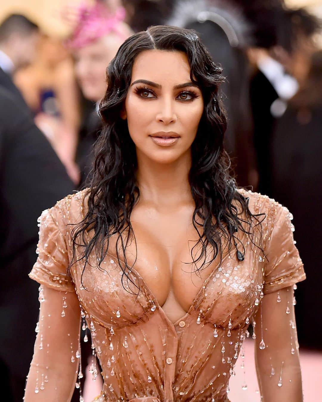 Vogue Italiaさんのインスタグラム写真 - (Vogue ItaliaInstagram)「Instagram star @KimKardashian celebrates today her 40th birthday ✨ Click the link in our bio to read more and to see a gallery of 47 images featuring all her best looks worn in recent years.」10月21日 16時54分 - vogueitalia