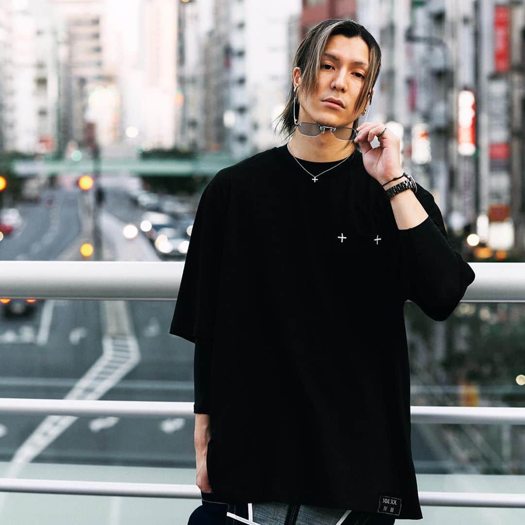 飯岡拓也のインスタグラム：「DJふぉいくん！ #レペゼン地球 #djふぉい」