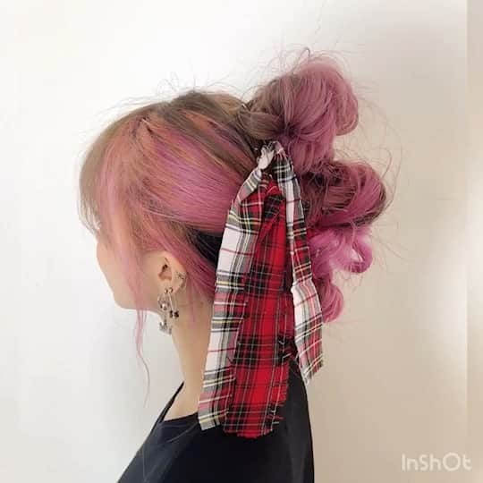 のインスタグラム：「昨日のモヒ冠👑 #ゆいぴへあー　 @xyui_olivex」
