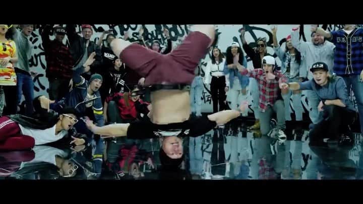 のインスタグラム：「アーティスト @boakwon さんの36枚目のシングル「Shout It Out」のMVに出演させていただいた時の映像。﻿ ﻿ とにかく撮影現場楽し過ぎた。笑﻿ ﻿ #BOA﻿ #shoutitout ﻿ #boakwon ﻿ #大野愛地」