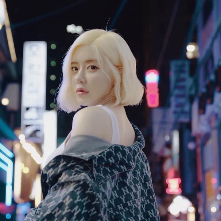 Dj Sodaのインスタグラム：「드디어 ‘Obsession’의 뮤직비디오가 공개될 예정이에요!💕저랑 같이 봐주실거죠? 😘 . Finally I’m going to drop the music video of ‘Obsession’ with @djrayraytaiwan 💖 Don’t forget to check it out 🥰 @barongfamily    ✅ October 23」