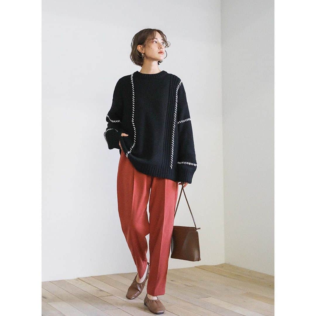 moca さんのインスタグラム写真 - (moca Instagram)「. No.10008722 STITCH LINKING KNIT ¥5,800+tax green / ivory / black」10月21日 18時35分 - selectmoca