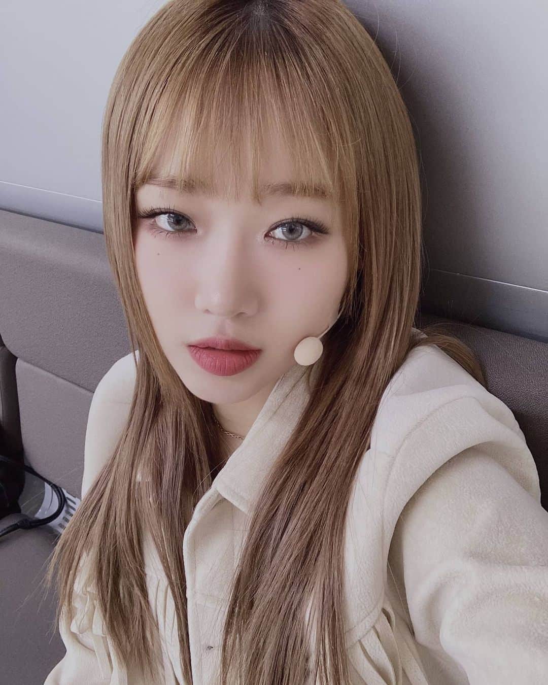 チェ・ユジョンのインスタグラム：「🤠 오늘의 쿨 ♡  #유정 🌻 #위키미키 #WEKIMEKI #CHOIYOOJUNG #최유정 #YOOJUNG」