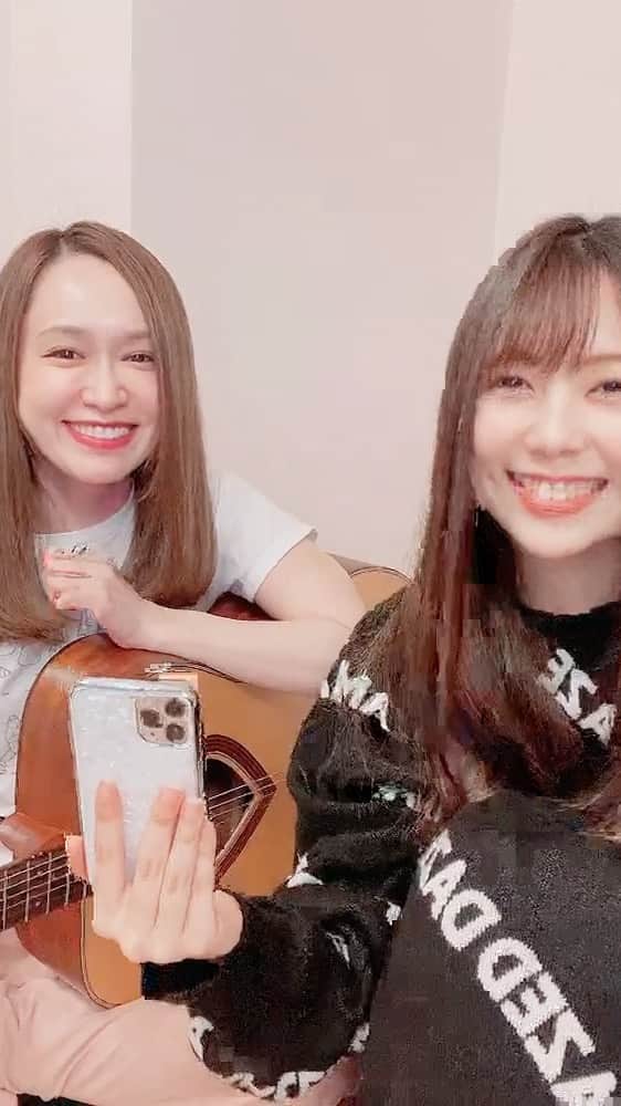 西村季里子のインスタグラム：「・ この前のインスタライブの続き🤫  with 才能の塊 @chinami_ito_   #secretbase #secretbase君がくれたもの  #ZONE #歌ってみた #ハマってみた #弾き語り #弾き語り女子  #弾き語り動画  #ギター #ギター女子  #ギター弾き語り  #ハモリ  #ハモリ動画」
