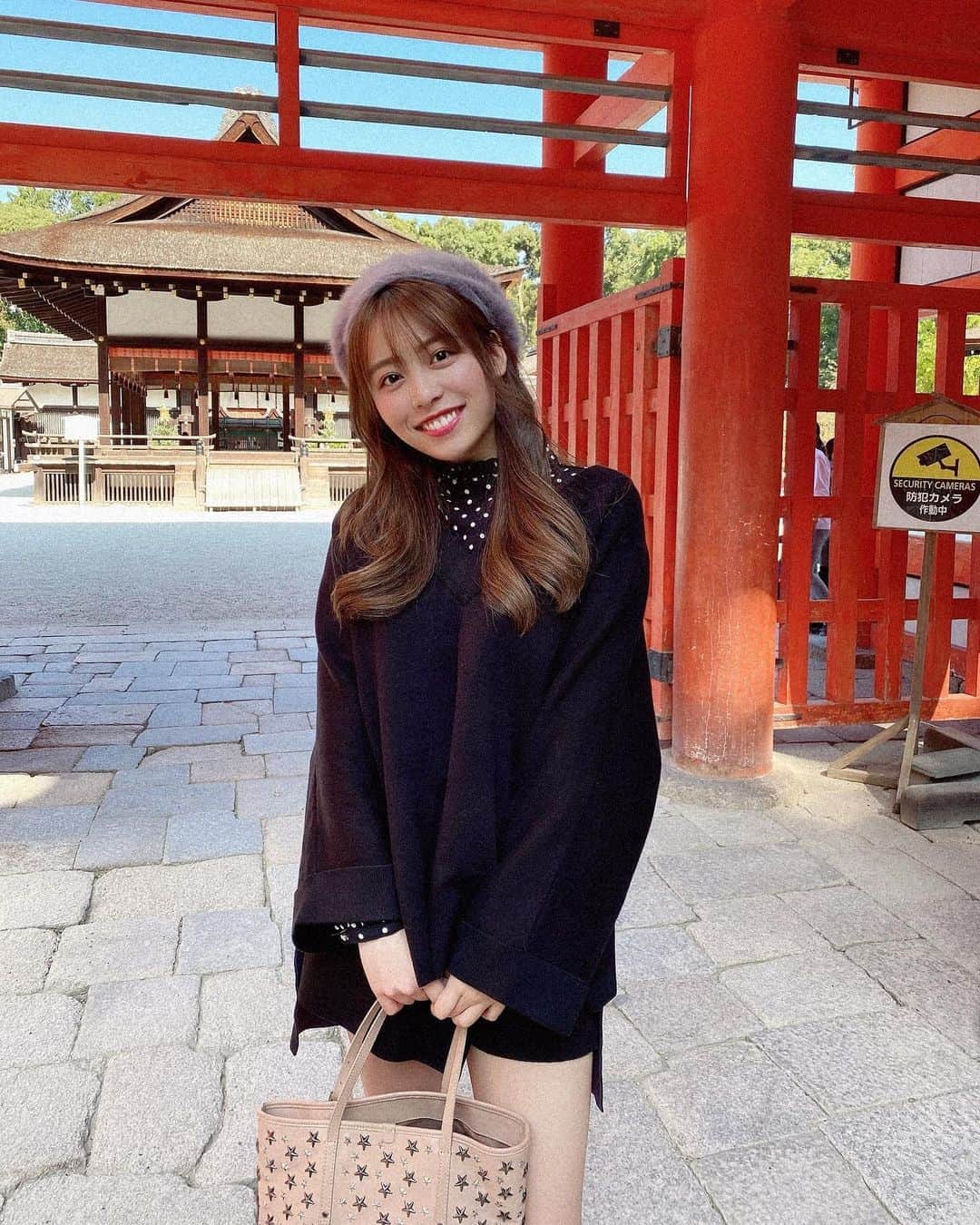 辰巳さくら（さくてん）さんのインスタグラム写真 - (辰巳さくら（さくてん）Instagram)「神社とかお寺とか巡るの好き♩ だから京都大好き🍁 パワーもらったぞー！！！ #下鴨神社 #京都　#京都神社 #京都神社巡り　#京都カフェ #京都観光 #京都グルメ #京都ランチ #京都カフェ巡り #jeanasis #jeanasisコーデ #zara #秋　#秋服　#秋コーデ #ベレー帽コーデ」10月21日 19時30分 - s.kten