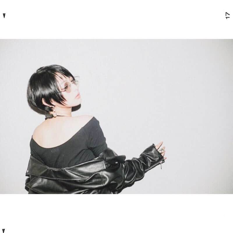 日南響子（珠麟）さんのインスタグラム写真 - (日南響子（珠麟）Instagram)「相棒今夜21時からです 観てねっ  📷:@nekoze_photo   #相棒」10月21日 20時16分 - kyooko_hinami_official