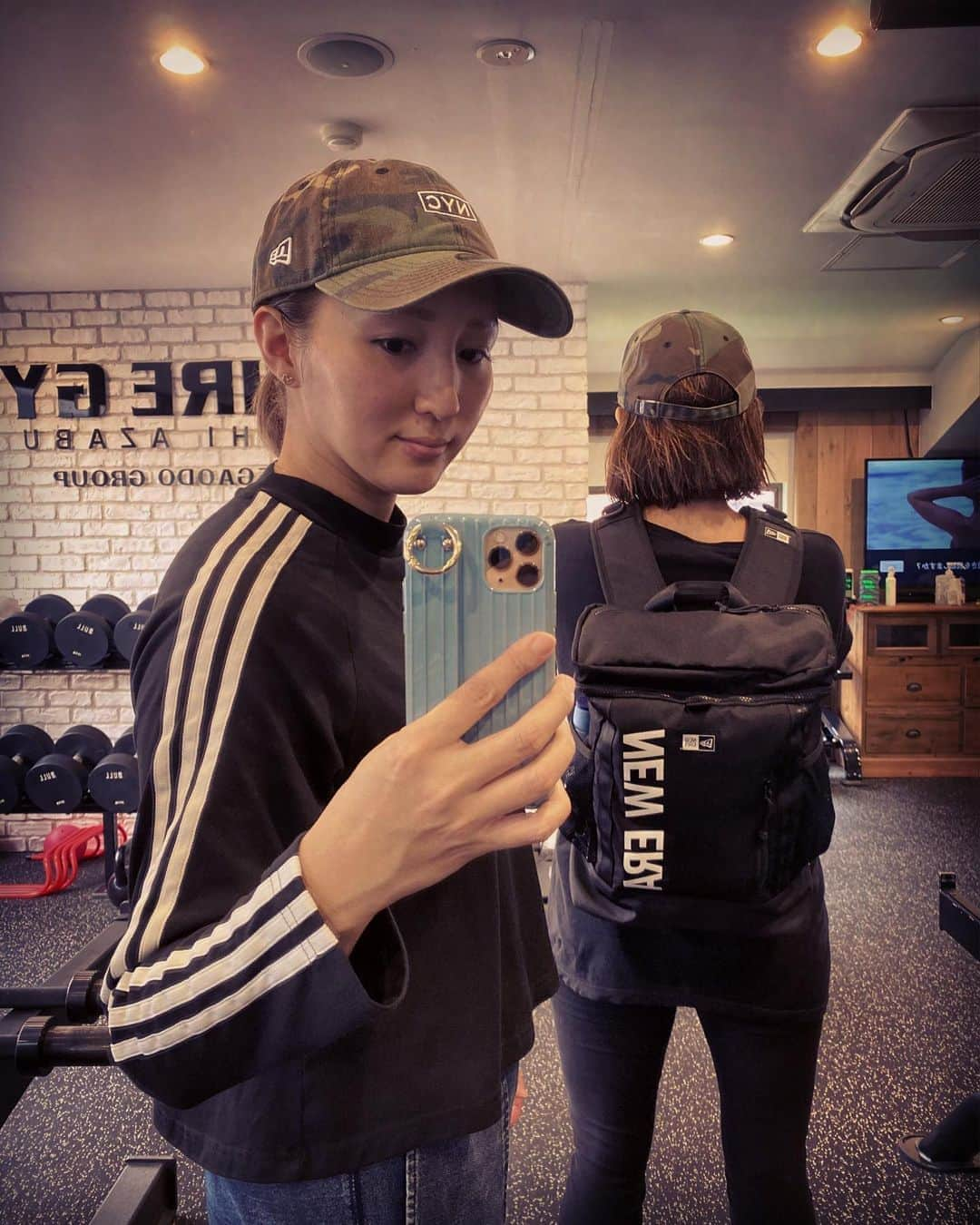 木村真野・紗野さんのインスタグラム写真 - (木村真野・紗野Instagram)「久しぶりのentire gym🙆‍♀️🙆‍♀️ やっぱりトレーナーに見てもらいながらやるトレーニングはきつい👻でも楽しいしみんなで頑張れる🥺❤️ 筋肉痛が怖いですが本格的に色々再始動します✨✨💁‍♀️💁‍♀️❤️  #egaodo #entiregym #training #power #mayasaya #adidastokyo #newela #parsonaltrainer #team #tokyo #まやさや　#パーソナルトレーニング　#再始動　#頑張ろう @adidastokyo  @newerajapan  @egaodo.hideto.fukuda  @egaodo1234  @entire.egaodo  @entire.gym  @egaodo.inoue.entire  @egaodo.suzuki」10月21日 20時17分 - mayasaya_kimura