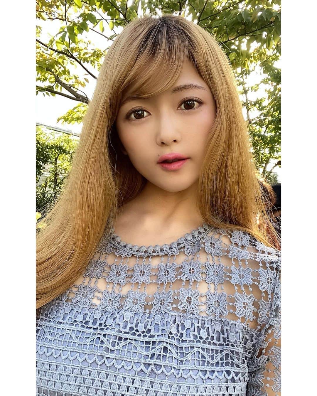 のインスタグラム：「今日も秋晴れで気持ち良かったな🍃😌🍂 #ワンピース #ワンピ #銀座カフェ #三越 #三越カフェ #ビジョビ #美女図鑑 #美女ポスト #美女オンライン」