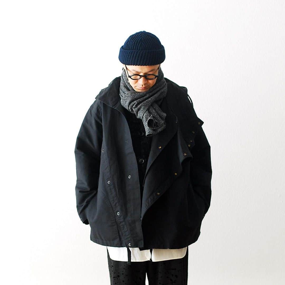 のインスタグラム：「_ Engineered Garments / エンジニアードガーメンツ "sonor shirts jacket - double cloth" ¥57,200- _ 〈online store / @digital_mountain〉 https://www.digital-mountain.net/shopbrand/000000012580/ _ 【オンラインストア#DigitalMountain へのご注文】 *24時間受付 *15時までのご注文で即日発送 *1万円以上ご購入で、送料無料 tel：084-973-8204 _ We can send your order overseas. Accepted payment method is by PayPal or credit card only. (AMEX is not accepted)  Ordering procedure details can be found here. >>http://www.digital-mountain.net/html/page56.html  _ #NEPENTHES #EngineeredGarments #ネペンテス #エンジニアードガーメンツ _ 本店：#WonderMountain  blog>> http://wm.digital-mountain.info _ 〒720-0044  広島県福山市笠岡町4-18  JR 「#福山駅」より徒歩10分 #ワンダーマウンテン #japan #hiroshima #福山 #福山市 #尾道 #倉敷 #鞆の浦 近く _ 系列店：@hacbywondermountain _」
