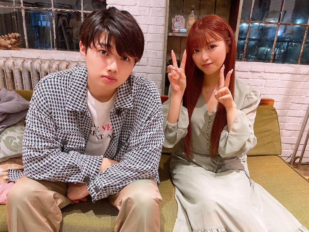 MaRuRi（まるりとりゅうが）さんのインスタグラム写真 - (MaRuRi（まるりとりゅうが）Instagram)「MVのオフショット🤪✌️」10月21日 20時51分 - maruridayo