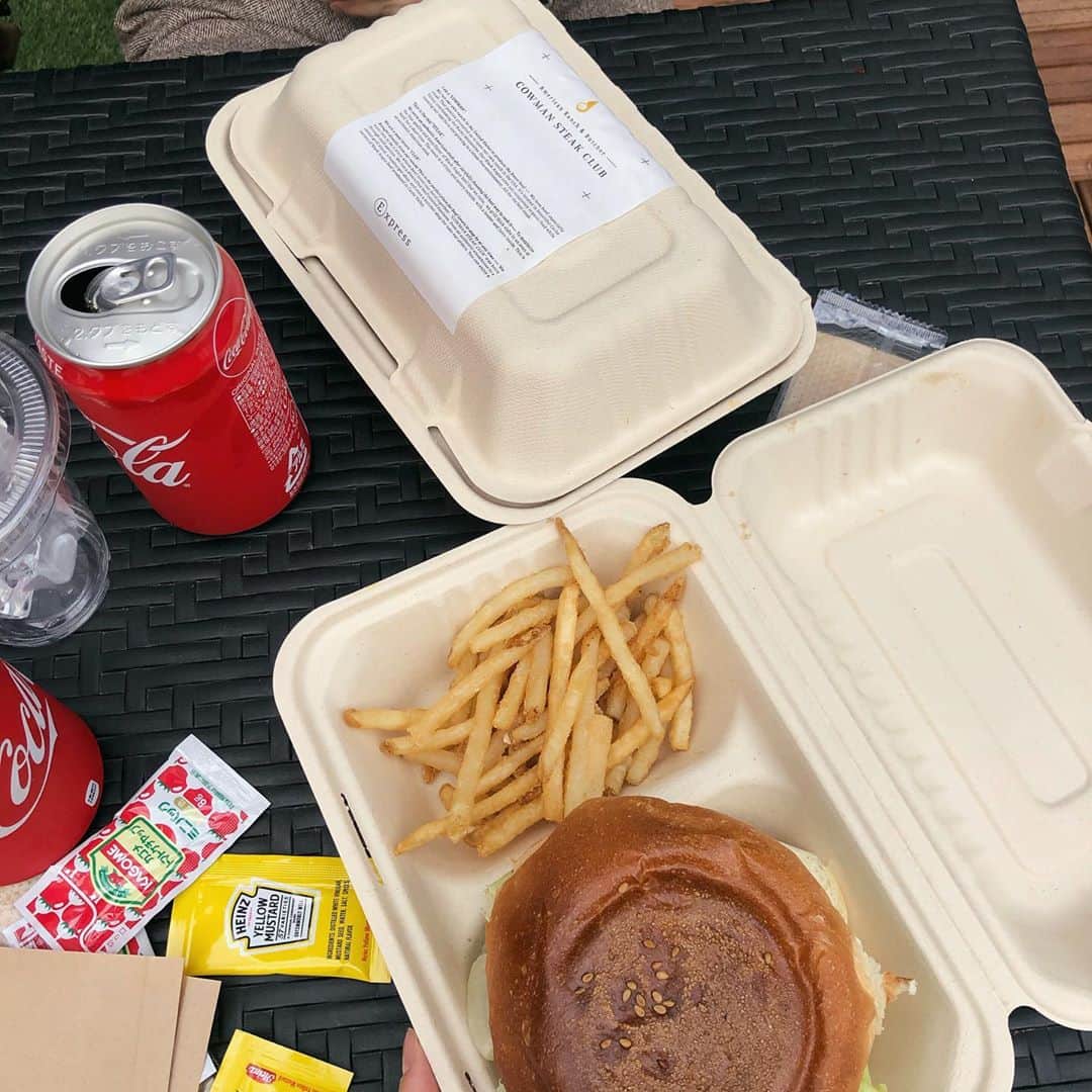 小林花織のグルメインスタ