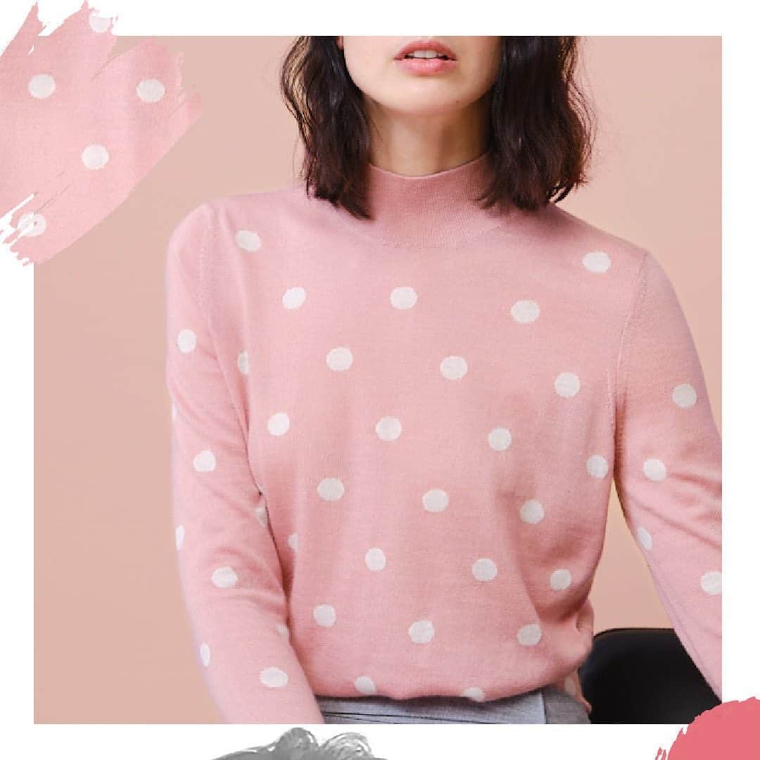 のインスタグラム：「Casting your special date with a subtle flushy tint. Neither young women or mature women, there is no way to stop you loving the enchanting pink. Tone in with a WIREBAG to put your look together with a sense of elegance.  #ANTEPRIMA #FW20 #FallWinter2020 #Classic #ReadyToWear #Style #Fashion #Italian #Luxury #InstaBag #Design #Lifestyle #Urban #Handcraft #アンテプリマ #패션」