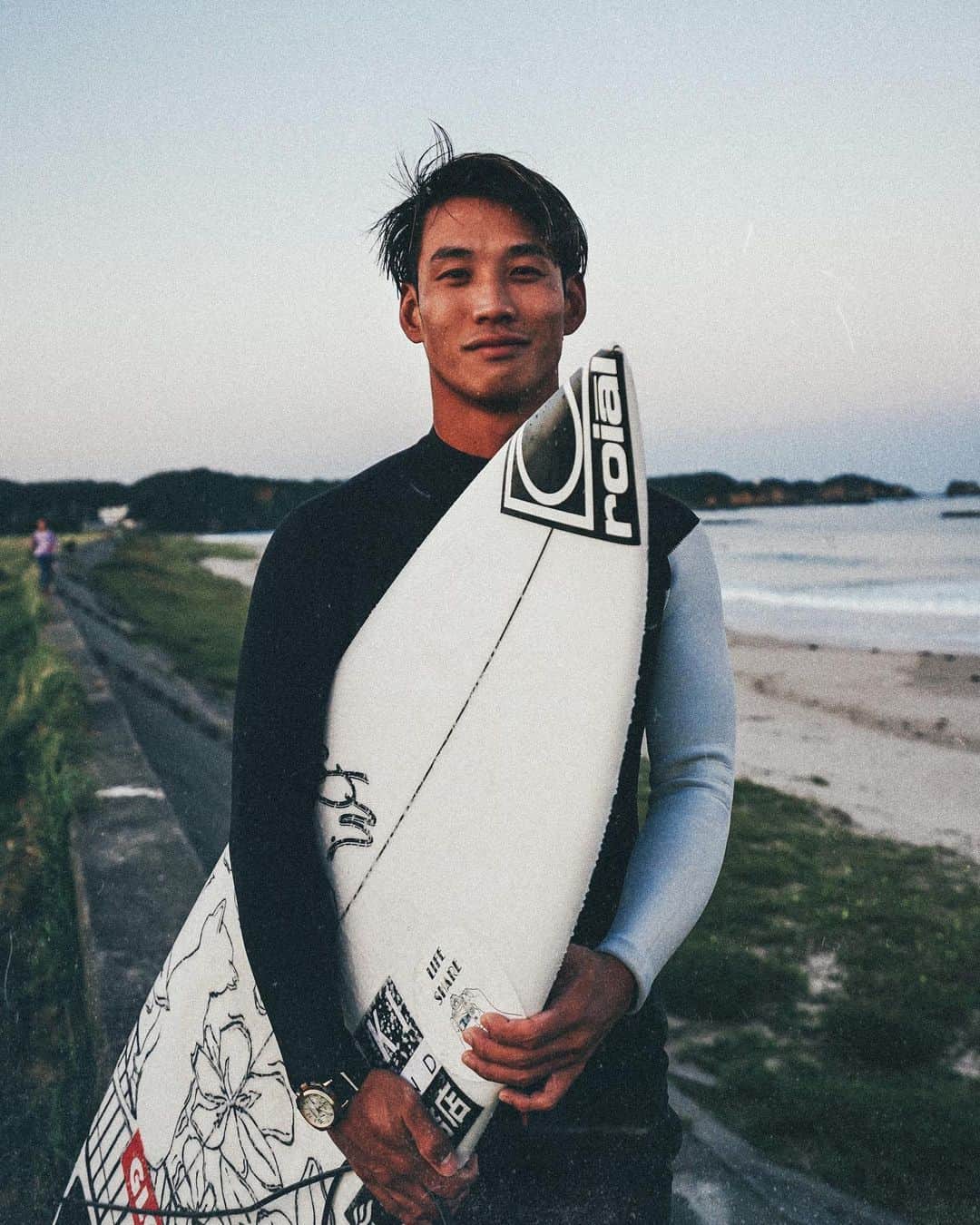 山中海輝のインスタグラム：「me/2020. Q.why do you love to surf?」