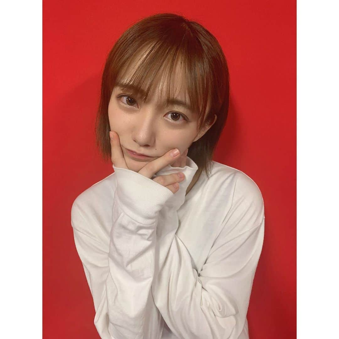 近藤真琴さんのインスタグラム写真 - (近藤真琴Instagram)「・ 毎日はっぴーに生きたいな👼 ・ ・ #はっぴー #はっぴーす  #前髪伸びた #dela #近藤真琴 #instalike #instagram」10月21日 21時53分 - onakasuitamakochan