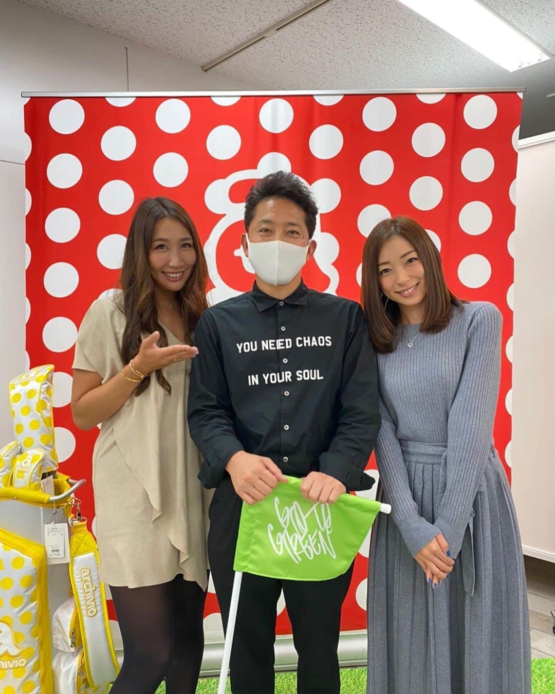 RIKAさんのインスタグラム写真 - (RIKAInstagram)「. ゆりえちゃんとアルチビオの展示会に行ってきました❤️ @yurie808golf  @archivio.official_online  . 可愛いものばかりでずっと見て居たいくらい☺️✨ ゆうちゃんにも会えました❤️ @yu.u.yonezawa  . 可愛いのたくさん見つけたので着るのが楽しみー🥰♫ . . . #ゴルフ#golf#⛳️#ゴルフ女子#ゴルフ好き#ゴルフウエア#ゴルフコーデ#ゴルフスイング#골프 #골프웨어 #골프스윙 #여행 #해외여행 #골프스타그램 #골프중독 #와인 #소주 #좋은시간 #アルチビオ#archivio#展示会#可愛い」10月22日 7時33分 - rinrikagolf