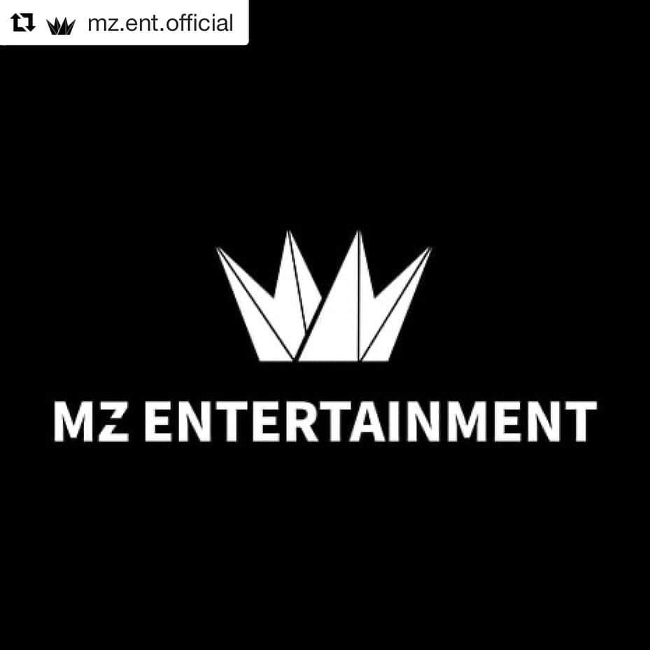 コン・ミンジさんのインスタグラム写真 - (コン・ミンジInstagram)「MZ엔터테인먼트 파이팅❤️Let’s go! #Repost @mz.ent.official ・・・ 안녕하세요 MZ엔터테인먼트입니다.   MZ엔터테인먼트의 설립소식을 알려드립니다.  MZ엔터테인먼트는 가수 공민지 (MINZY)가 전문경영인 공순용 대표와 함께 손을 잡고 설립한 멀티 엔터테인먼트 입니다.  밀레니엄 Z세대인 MZ세대에 사랑받을 스타를 발굴하고, 양성하며 매니징할 예정이며,  그에 걸맞는 드림팀을 구성하여 실력과 인성을 겸비한 최고의 아티스트들을 만들어 내기 위해 노력할 것입니다.   가수 공민지는 MZ엔터테인먼트의 총괄이사로서 경영참여, 총괄 프로듀서, 후학양성 및 아티스트의 활동을 이어갈 계획이며,  11년 가수생활의 노하우와 30년 경영 노하우, 댄스학원을 통한 전문적인 트레이닝 시스템을 가지고  MZ엔터테인먼트를 이끌어 갈 것입니다.   겸손하게 낮은 자세에서 배려하고 섬기는 엔터테인먼트가 될 수 있도록 최선을 다하겠습니다.   많은 사랑과 관심 부탁드립니다.   감사합니다.  Hello. This is MZ Entertainment.     This is to inform you of the foundation of MZ Entertainment.     MZ Entertainment is a multi-entertainment company founded by singer Gong, Min-Zy(MINZY) and CEO Gong, Sun-Yong as a professional manager.     It is going to discover, train, and manage the future stars that would be loved by MZ generation which is the Millennium Z generation. By composing a dream team suitable for them, it will put the best efforts to make the best artists equipped with abilities and character.     As General Director of MZ Entertainment, singer Gong, Min-Zy will be participating in the management, training younger artists, and performing activities as a general producer and artist. MZ Entertainment will be operated on the basis of know-how working as a singer for 11 years, managerial know-how for 30 years, and professional training system of dance academy.     MZ Entertainment will put the best efforts to become a modest and considerate entertainment company.     Thank you for your continuous support and interest.   #mzentertainment #엠즈엔터테인먼트」10月22日 8時02分 - _minzy_mz