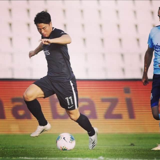 浅野拓磨さんのインスタグラム写真 - (浅野拓磨Instagram)「To quarter final.⚽️⚪️⚫️  #xghosted  #adidas」10月22日 8時05分 - asatakugram