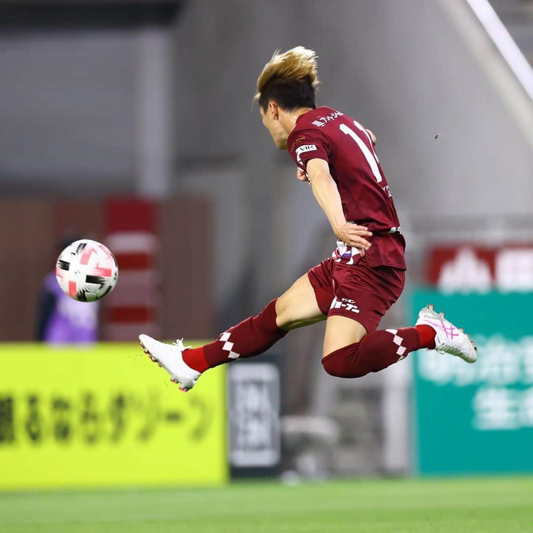 ヴィッセル神戸さんのインスタグラム写真 - (ヴィッセル神戸Instagram)「[MATCH PHOTOS] VISSEL KOBE vs. KASHIMA ANTLERS  #vissel #visselkobe #ヴィッセル #ヴィッセル神戸 #Kobe #神戸 #WeAreKobe #KobeForeverForward #一致団結 #JLeague #Jリーグ #DAZN #Iniesta」10月22日 8時44分 - visselkobe