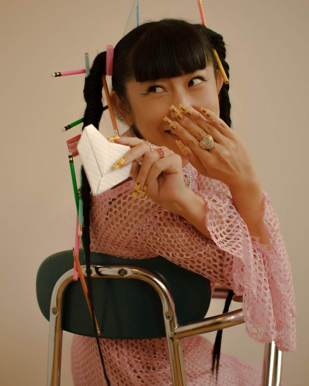 Mei Kawajiriさんのインスタグラム写真 - (Mei KawajiriInstagram)「Thank u for having me as back to school girl and Nails✏️💅 🧪✨📓 “The moment give a sneaky love letter 💌 “ Photographer @ohmynessa  @nailsbymei for @nylonchina 🌎 ~ styled by @yutsao, makeup by @asamimatsuda, hair by @chika_nishiyama, set by @elisiamirabelli, lighting by @beejamest」10月21日 23時45分 - nailsbymei