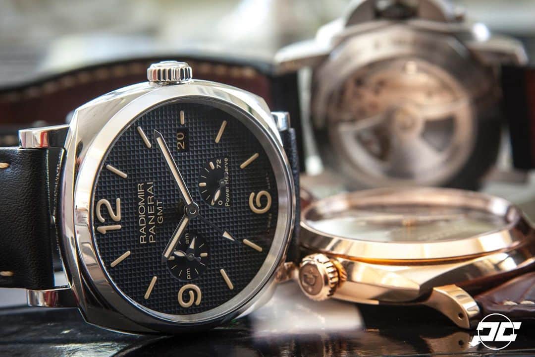パネライのインスタグラム：「I have grown to really appreciate the painted lume hobnail dial like on this #Panerai #PAM627 45mm Radiomir 1940 GMT. What are your thoughts on this dial as compared to a flat dial. Does it work on the Panerai? #paneraicentral」