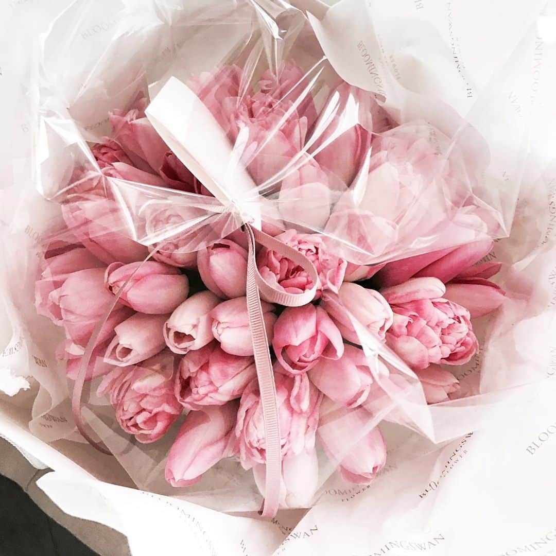 Florist.janeさんのインスタグラム写真 - (Florist.janeInstagram)「#tulips #flowers」10月22日 0時48分 - jane.florist