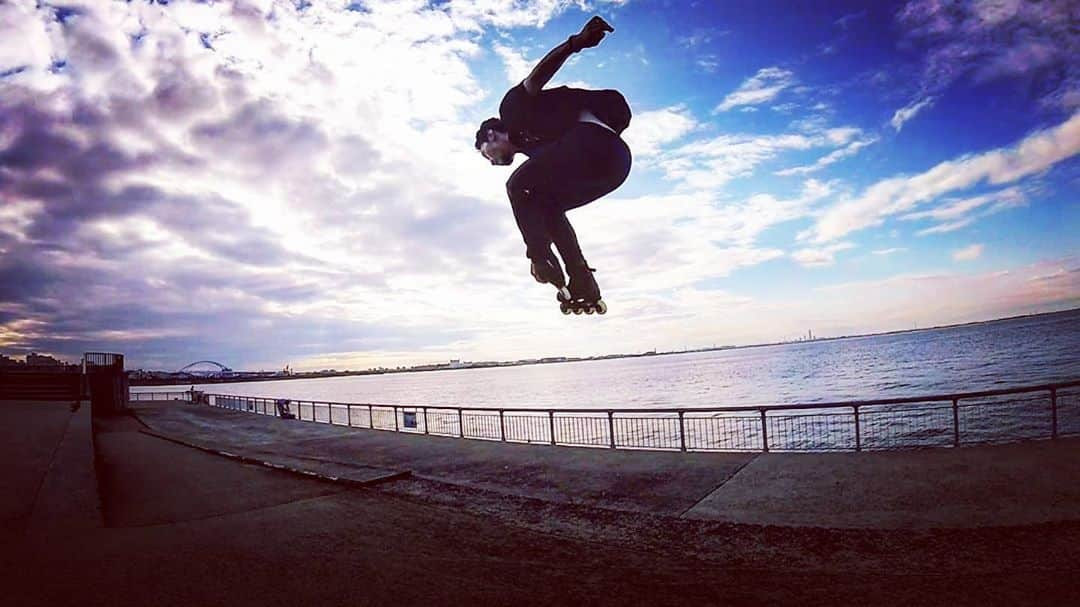 安床エイトさんのインスタグラム写真 - (安床エイトInstagram)「Love my skate life. @eitoyasutoko @ascschool @eito_y . #inlineskate #rollerblading #skate #インラインスケート #スクール #習い事 #ASCスクール」10月22日 0時49分 - eitoyasutoko