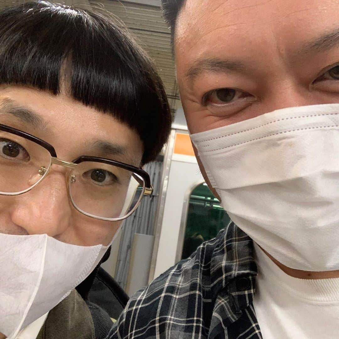 松井泉のインスタグラム：「生存確認and近況報告」