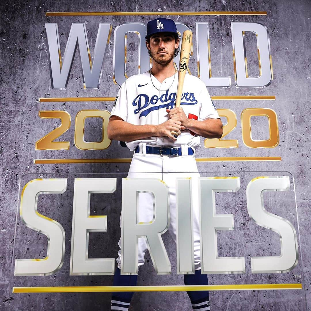 クレイ・ベリンジャーさんのインスタグラム写真 - (クレイ・ベリンジャーInstagram)「Blessed!!!!!!!!!!!! Lets keep it going 📈」10月22日 1時24分 - cody_bellinger