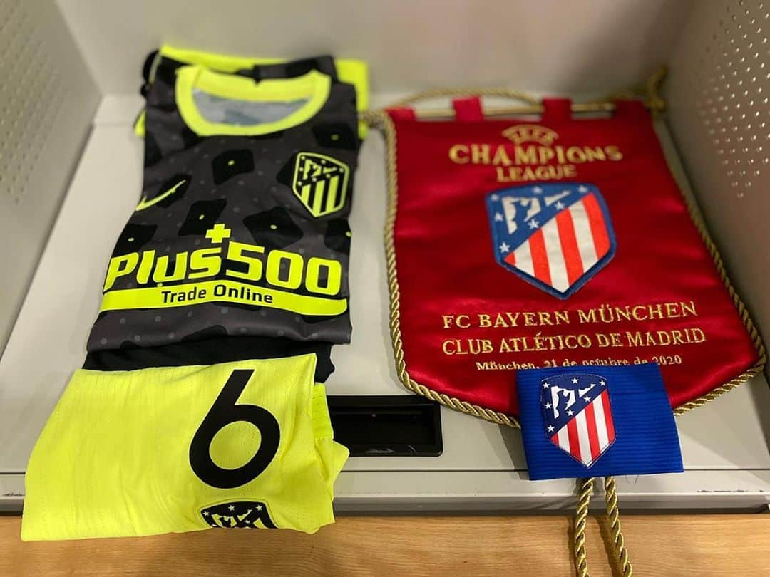 アトレティコ・マドリードさんのインスタグラム写真 - (アトレティコ・マドリードInstagram)「👕✅👌  🔴⚪ #AúpaAtleti ⭐ #UCL ⚽ #FCBayernAtleti」10月22日 2時33分 - atleticodemadrid