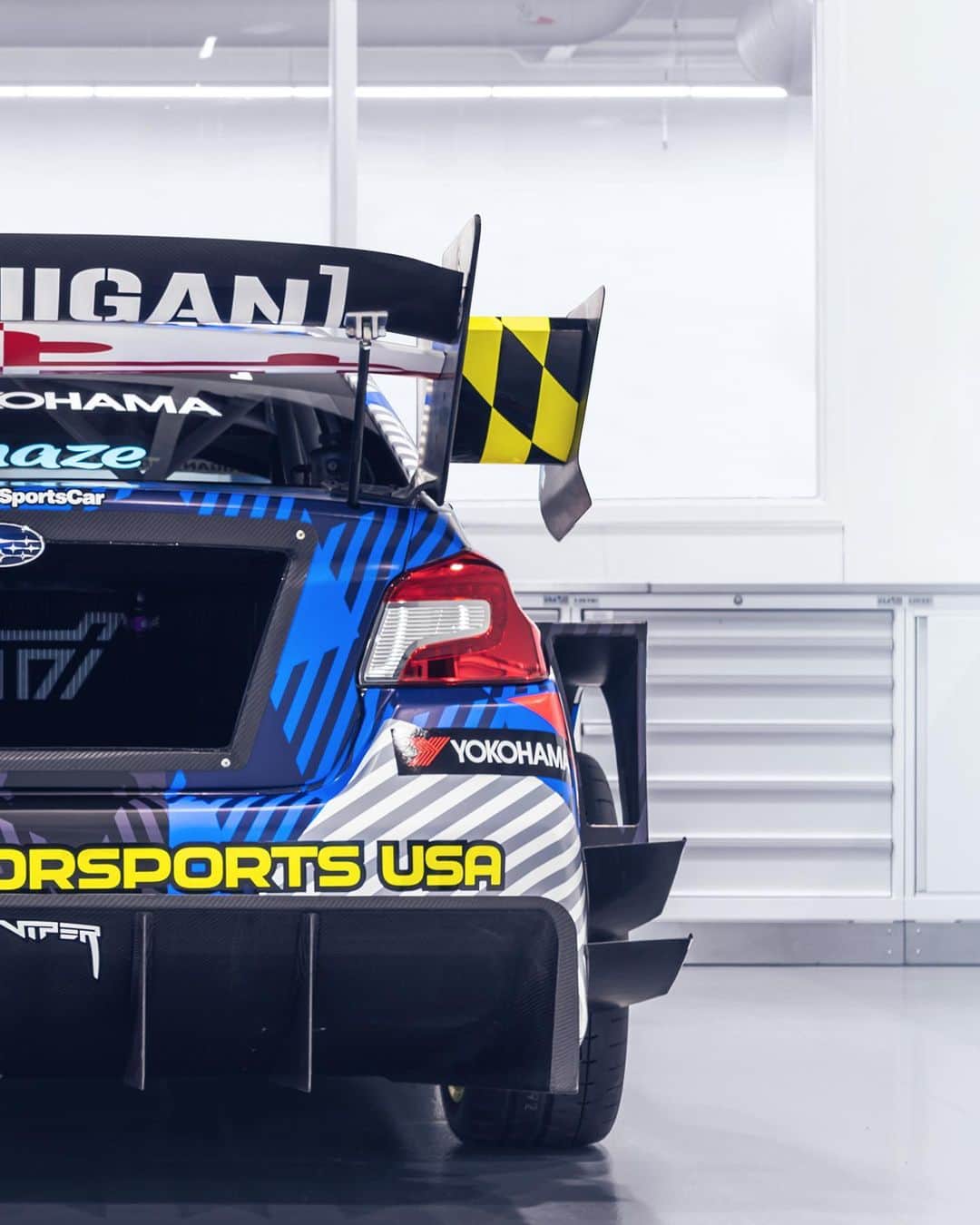 Subaru Rally Team USAさんのインスタグラム写真 - (Subaru Rally Team USAInstagram)「🌬 #ActiveAero Engineered for Jumps? This #gymkhana beast got it.  🦀💨💨💨💨💨💨   #wingwednesday #aerodynamics #activeaerowing #subaru #backtosubaru #travispastrana」10月22日 2時57分 - subarumotorsportsusa