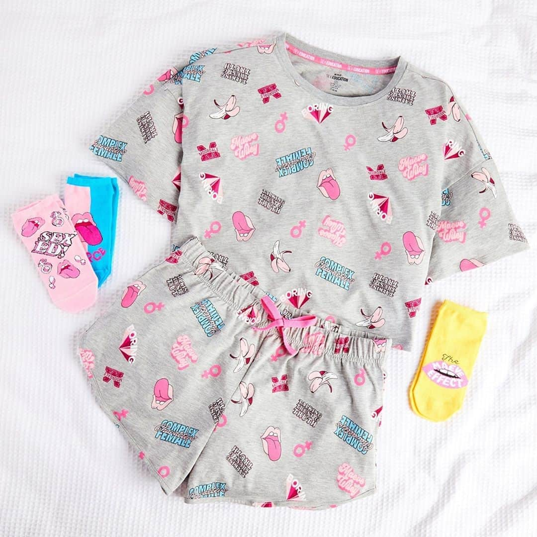 プリマークさんのインスタグラム写真 - (プリマークInstagram)「Who’s already excited for the next series of #SexEducation? Comment below with your favourite character 👇 PJ Set £9/€11/$13, Socks £2.50/€3.50/$4 #Primark」10月22日 4時00分 - primark