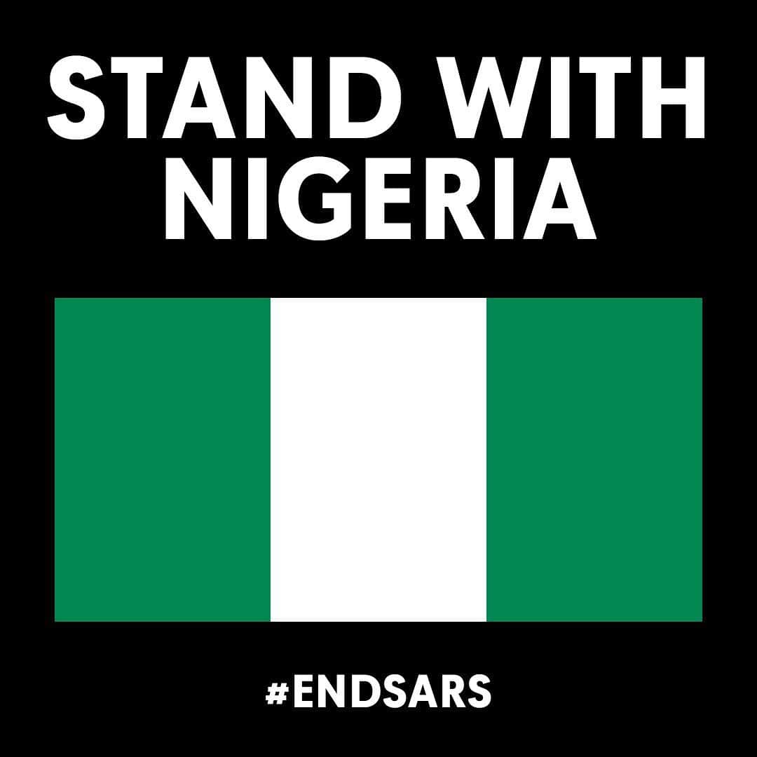 レニー・クラヴィッツさんのインスタグラム写真 - (レニー・クラヴィッツInstagram)「I stand in solidarity with my brothers & sisters in Nigeria who are victims of the Special Anti-Robbery Squad (SARS). The blatant police brutality and unjust treatment of Nigerians (especially in Lagos) cannot continue. We are all one, we need to ALWAYS let love rule. Link in bio to learn more.」10月22日 6時24分 - lennykravitz