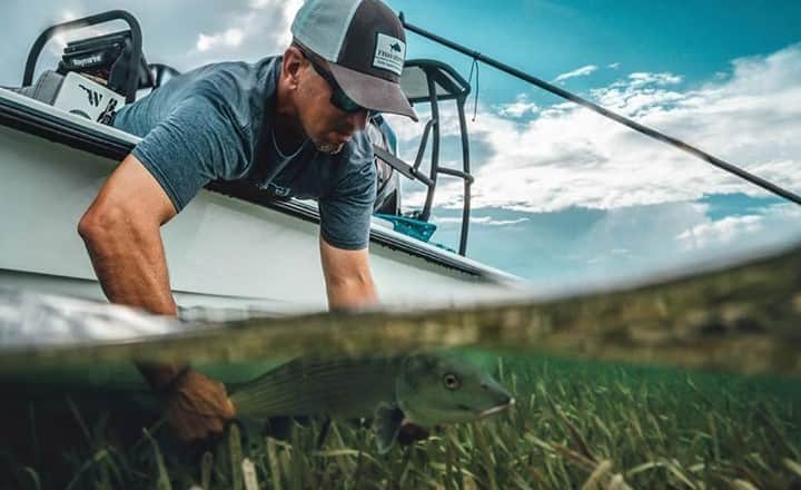 Costa Sunglassesのインスタグラム：「Torpedo takeoff. 📷: @bostoninked @captbennyblanco @guiding_flow_tv #SeeWhatsOutThere #BornOnTheWater」