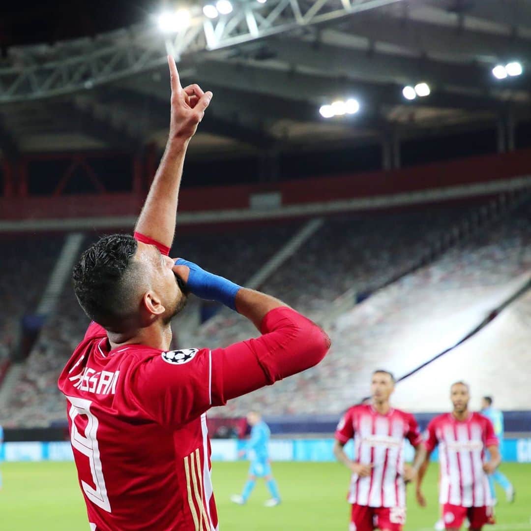 UEFAチャンピオンズリーグさんのインスタグラム写真 - (UEFAチャンピオンズリーグInstagram)「Olympiacos leave it late in Piraeus! How did you react to Ahmed Hassan's 90+1 winner? 🎉 or 😔?   #UCL #Olympiacos」10月22日 6時30分 - championsleague