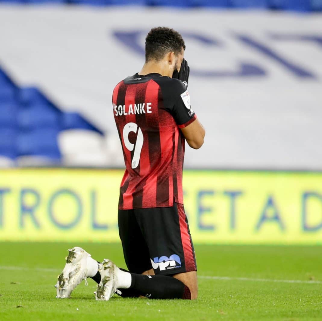 ドミニク・ソランケのインスタグラム：「Need to start turning these draws into wins but happy to get a goal⚽️. Can’t help but think about what’s going on in Nigeria right now. Praying things change ASAP. 🙏🏾🇳🇬💔. #EndSARS #EndPoliceBrutality」