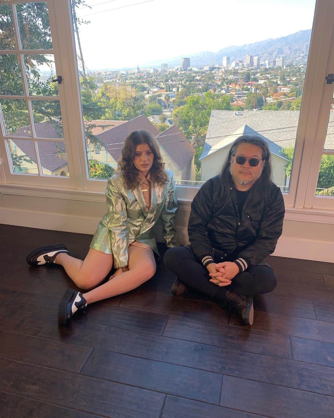ベスト・コーストさんのインスタグラム写真 - (ベスト・コーストInstagram)「Always Tomorrow album cover shoot from this time last year. No reason to post these other than to share a nice memory and to say thanks for listening to the record ✨💚」10月22日 6時44分 - best_coast