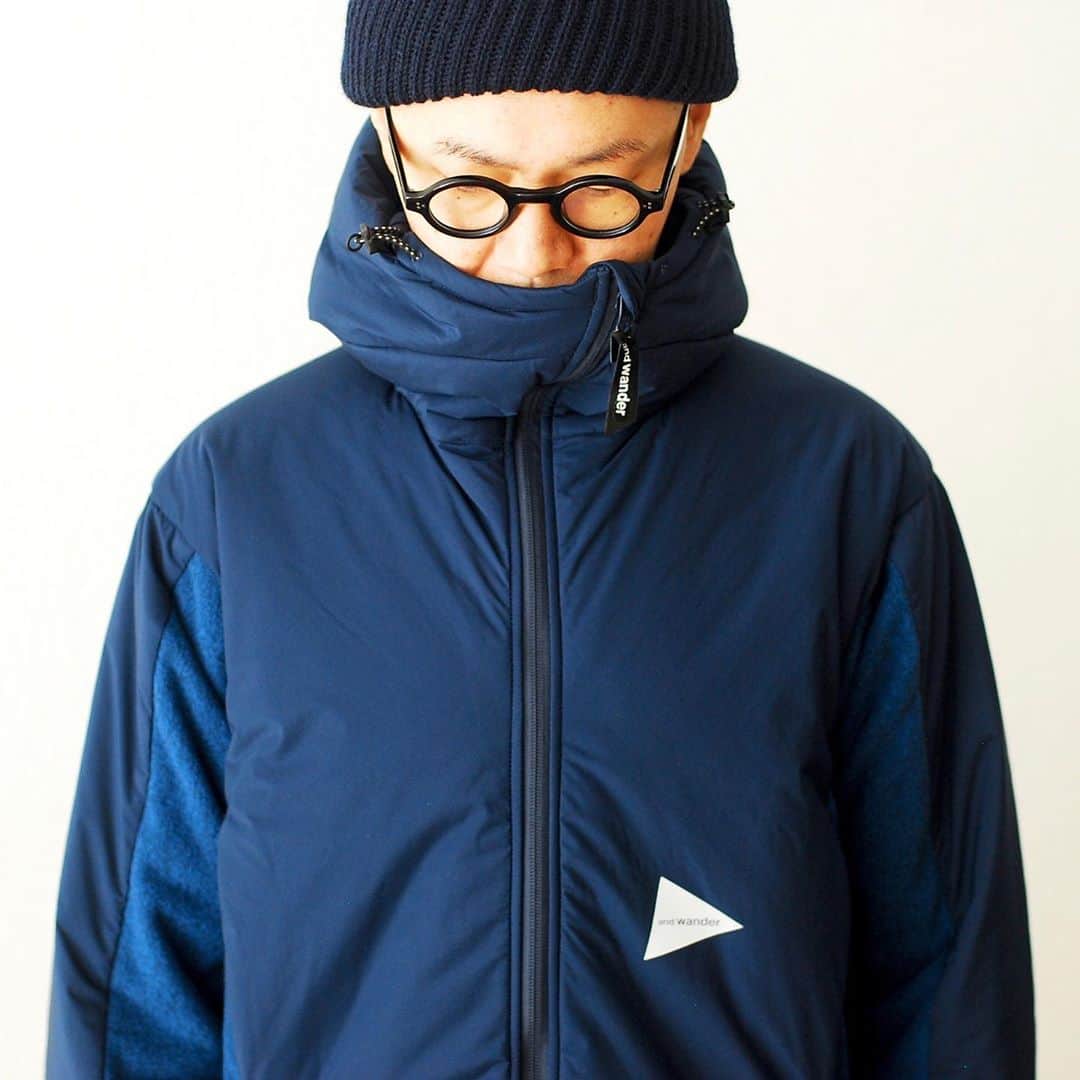 wonder_mountain_irieさんのインスタグラム写真 - (wonder_mountain_irieInstagram)「_ and wander / アンドワンダー  "top fleece jacket" ¥44,000- _ 〈online store / @digital_mountain〉 https://www.digital-mountain.net/shopdetail/000000008439/ _ 【オンラインストア#DigitalMountain へのご注文】 *24時間受付 *15時までのご注文で即日発送 *1万円以上ご購入で送料無料 tel：084-973-8204 _ We can send your order overseas. Accepted payment method is by PayPal or credit card only. (AMEX is not accepted)  Ordering procedure details can be found here. >>http://www.digital-mountain.net/html/page56.html _ #andwander #アンドワンダー _ 本店：#WonderMountain  blog>> http://wm.digital-mountain.info/blog/ _ 〒720-0044  広島県福山市笠岡町4-18  JR 「#福山駅」より徒歩10分 #ワンダーマウンテン #japan #hiroshima #福山 #福山市 #尾道 #倉敷 #鞆の浦 近く _ 系列店：@hacbywondermountain _」10月22日 6時57分 - wonder_mountain_