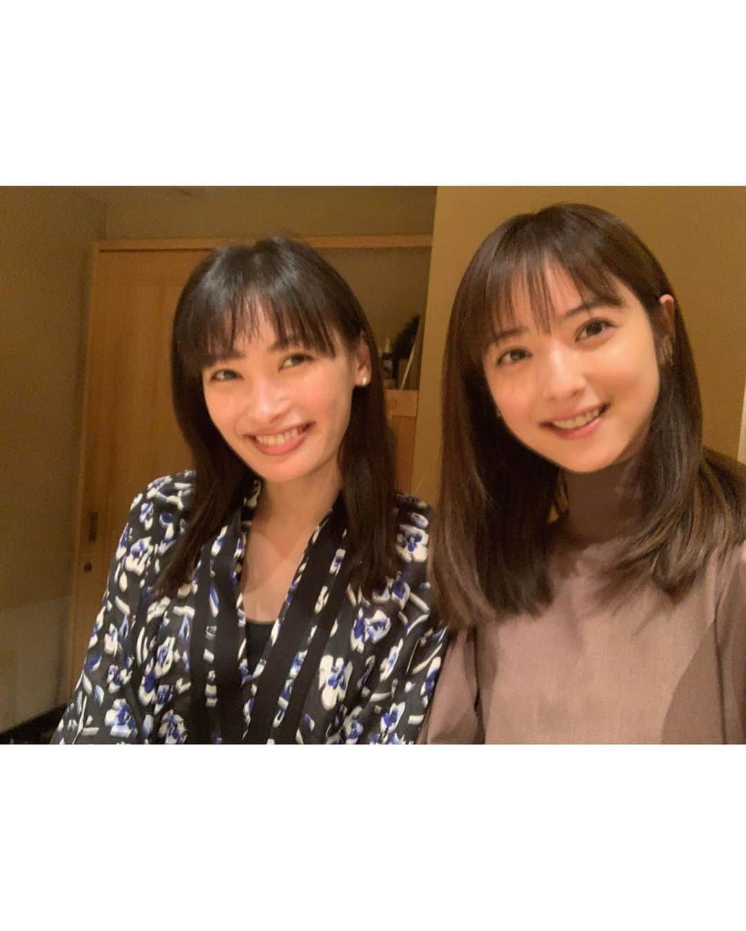 佐々木希さんのインスタグラム写真 - (佐々木希Instagram)「癒しの人、絢と。 美味しいもの食べて、 わくわくする話をしながら笑って☺︎ いつもありがとう。  #鮨つきうだ さんにて。 美味しかったなぁ✨  #大政絢 さん」10月22日 17時14分 - nozomisasaki_official