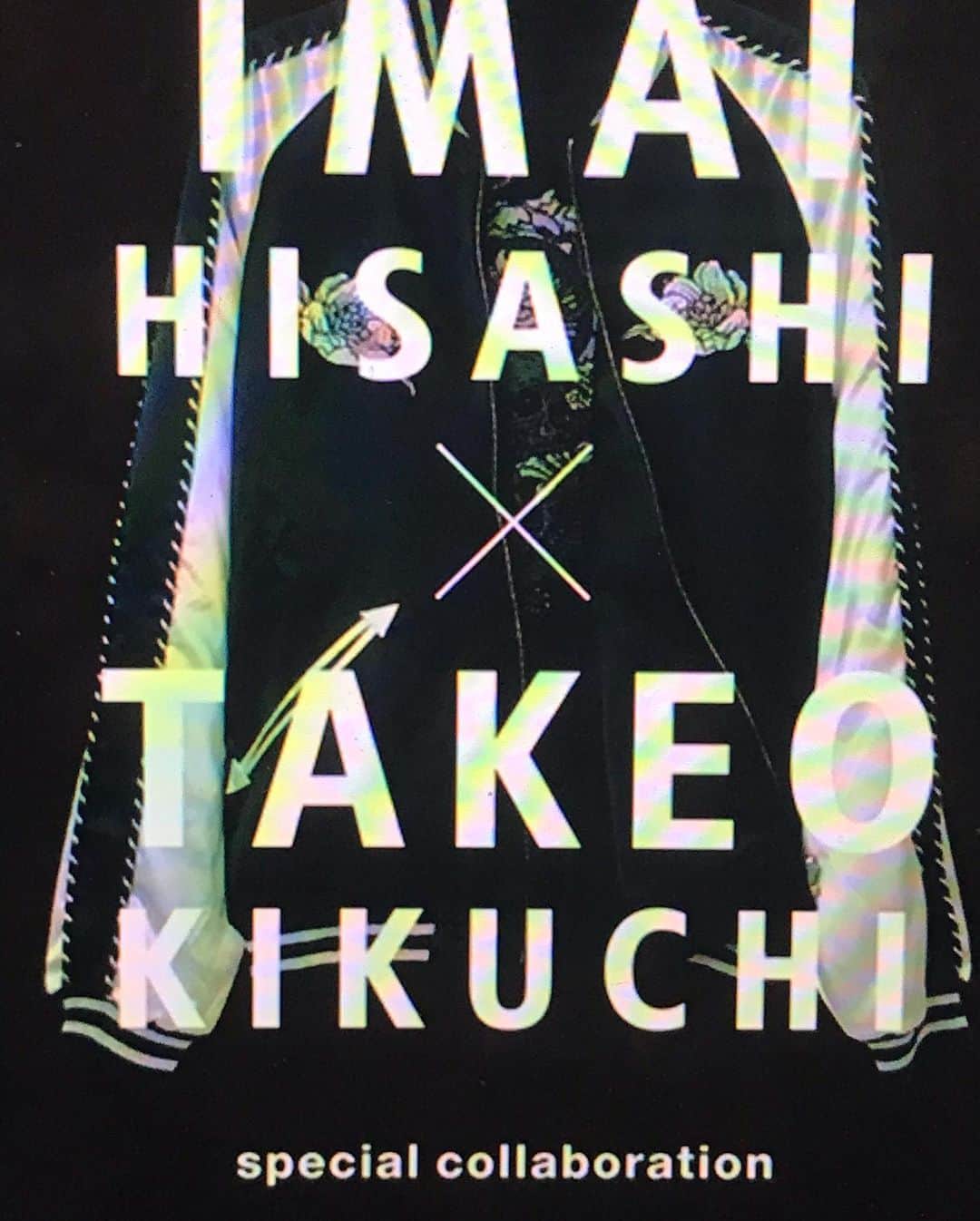 のインスタグラム：「#タケオキクチ #スペシャルコラボレーション #takeokikuchi×imaihisashi #special #collaboration 〜〜 #このスーツは #30年くらい前に #購入 #ライブでも着てます #takeokikuchiスーツ #今井寿 #imaihisashi #bucktick #bt #peace #✌🏻 #🌈🌈🌈🌈🌈🌈🌈 #アブラカダブラ #ABRACADABRA #🔮🙏🏻 #御守り」