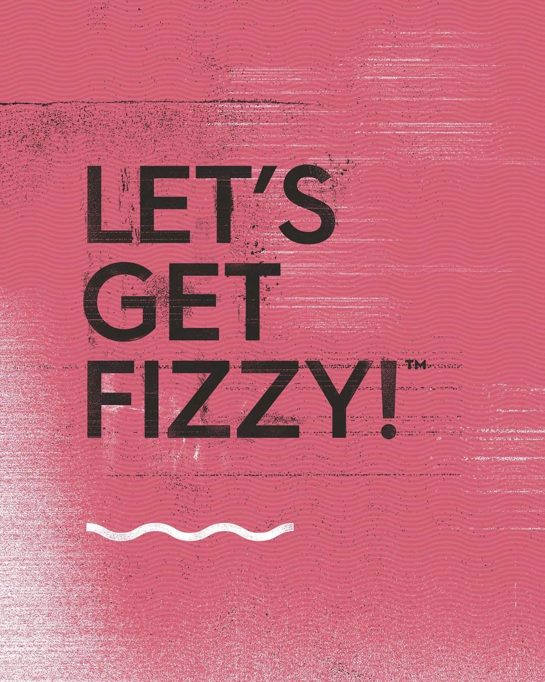 ローラ・エンバーさんのインスタグラム写真 - (ローラ・エンバーInstagram)「FIZZZZZZZ @hard_fizz  COMING SOON  05.11.20  #letsgetfizzy 💥」10月22日 17時29分 - lauraenever