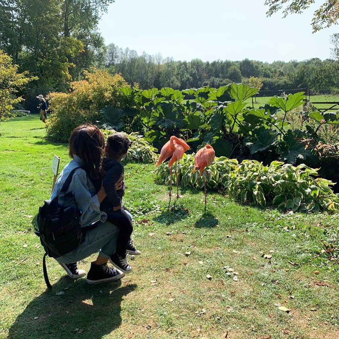 レイシー・バンハードさんのインスタグラム写真 - (レイシー・バンハードInstagram)「Summer 2020 🥰👩‍👧  It’s been my favourite yet, M-R grew and developed so much, we have memories to last us a life time, we grew as a family, learned to work as a family .. Learned to be grateful for what we have and for seeing another day, we dreamt bigger, worked on ourselves and stepped into our power ✨  The best really is YET to come! 😍」10月22日 17時57分 - lacey_shameela