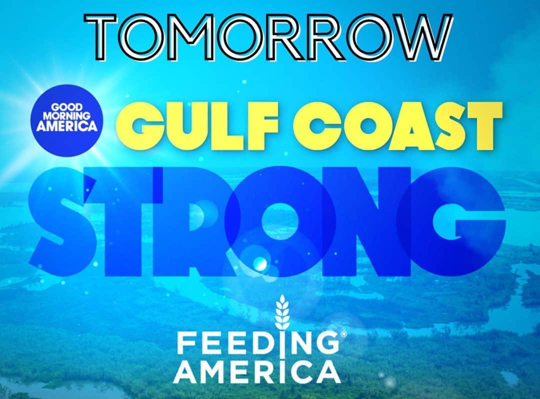 Good Morning Americaさんのインスタグラム写真 - (Good Morning AmericaInstagram)「TOMORROW ON #GMA: #GulfCoastStrong   We're broadcasting LIVE with @RobinRobertsGMA and meteorologist @robertmarciano from the hurricane-battered Gulf Coast to show that America stands with them in this challenging time.  Hope to see you tomorrow morning on GMA.」10月22日 9時11分 - goodmorningamerica