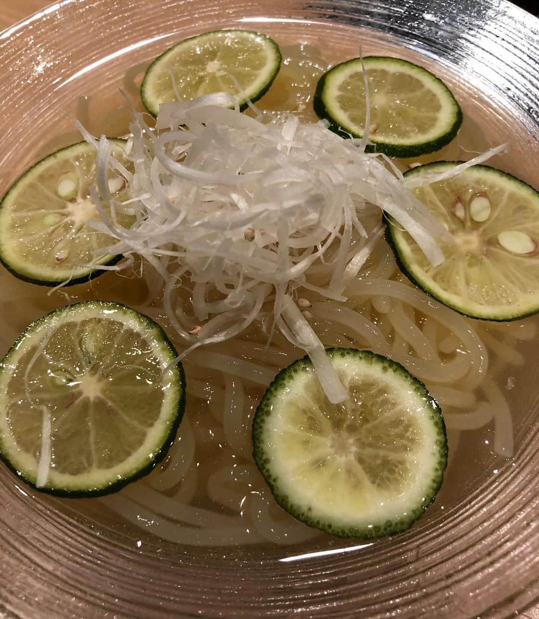 甘糟記子さんのインスタグラム写真 - (甘糟記子Instagram)「火曜日、もうすぐマルタへ行ってしまうお友達に会いに浅草へ(o^^o)  みんなで焼肉ビースト！  美味しい太田牛を沢山ご馳走になり、とろけた夜でした〜(//∇//)  でもまだママとチビちゃんは日本にいるので、まだまだ遊べるね(//∇//)  みんなが揃う年末も楽しみにしてまーす(๑>◡<๑)  #浅草#焼肉ビースト#親友#行ってらっしゃい」10月22日 9時26分 - norihey924
