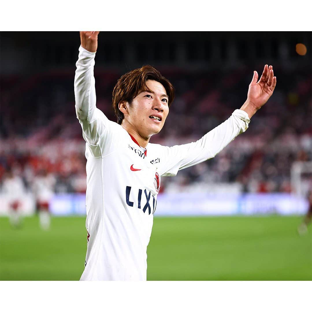 鹿島アントラーズさんのインスタグラム写真 - (鹿島アントラーズInstagram)「All for One!  #鹿島アントラーズ #kashimaantlers #明治安田生命Ｊ１リーグ #Ｊリーグ #土居聖真 #上田綺世 #小泉慶 #永戸勝也 #町田浩樹 #犬飼智也 #ファンアラーノ #juanalano #三竿健斗 #和泉竜司 #レオシルバ #leosilva #エヴェラウド #everaldo #family #勝利 #allforone #笑顔」10月22日 9時59分 - kashima.antlers