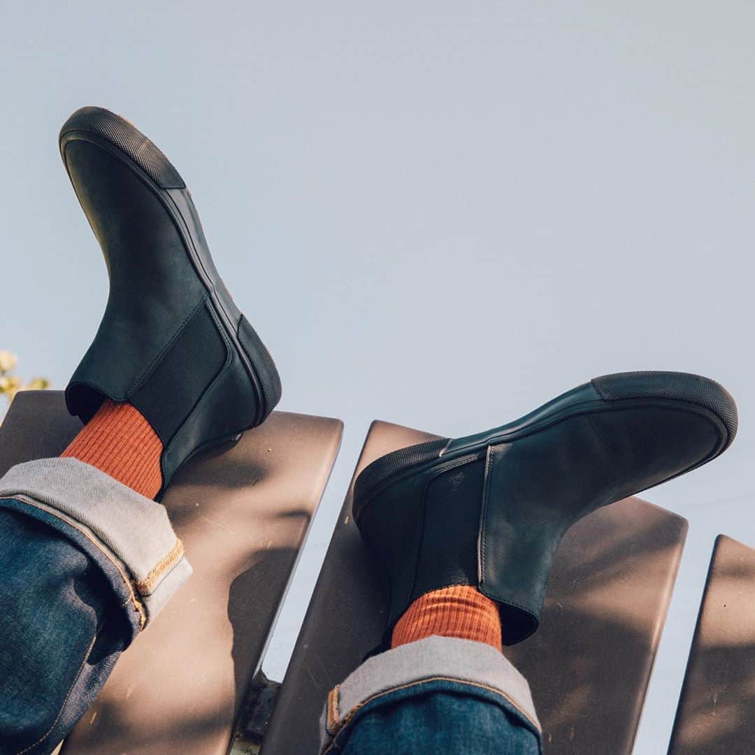 のインスタグラム：「In LUG with our new drop of water-resistant sneaker-boots (featuring ultra-groove lug outsoles)...  See what we did there?! Head to our site’s fall arrivals to see them for yourself. Link in bio.  #letsgetcasual」