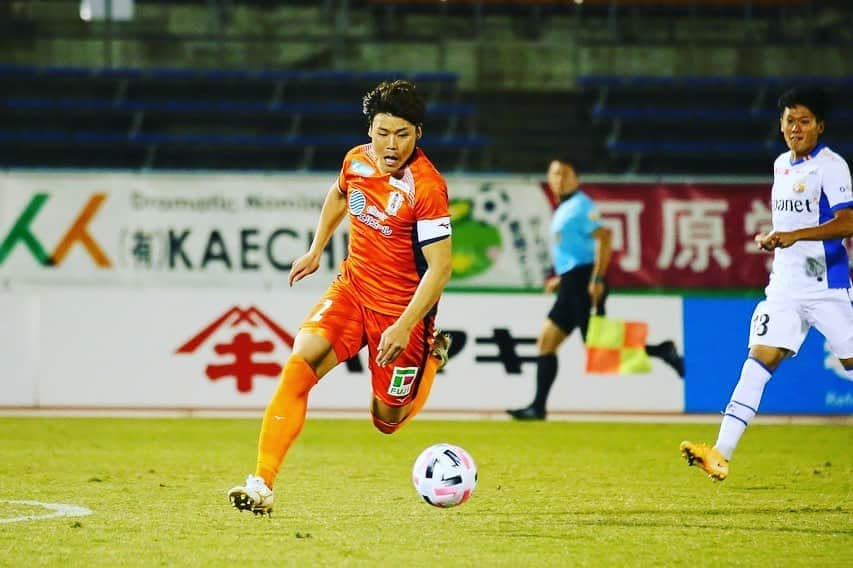 愛媛FCさんのインスタグラム写真 - (愛媛FCInstagram)「The results of yesterday's game 🍊 愛媛 1-4 長崎 LOST😓  Next game👇 🗓10/25（日）16：00 🏟#ニンジニアスタジアム 🆚#栃木SC  #dazn  #Jリーグ #愛媛fc  #ehimefc  #愛媛fc」10月22日 10時33分 - ehimefc12