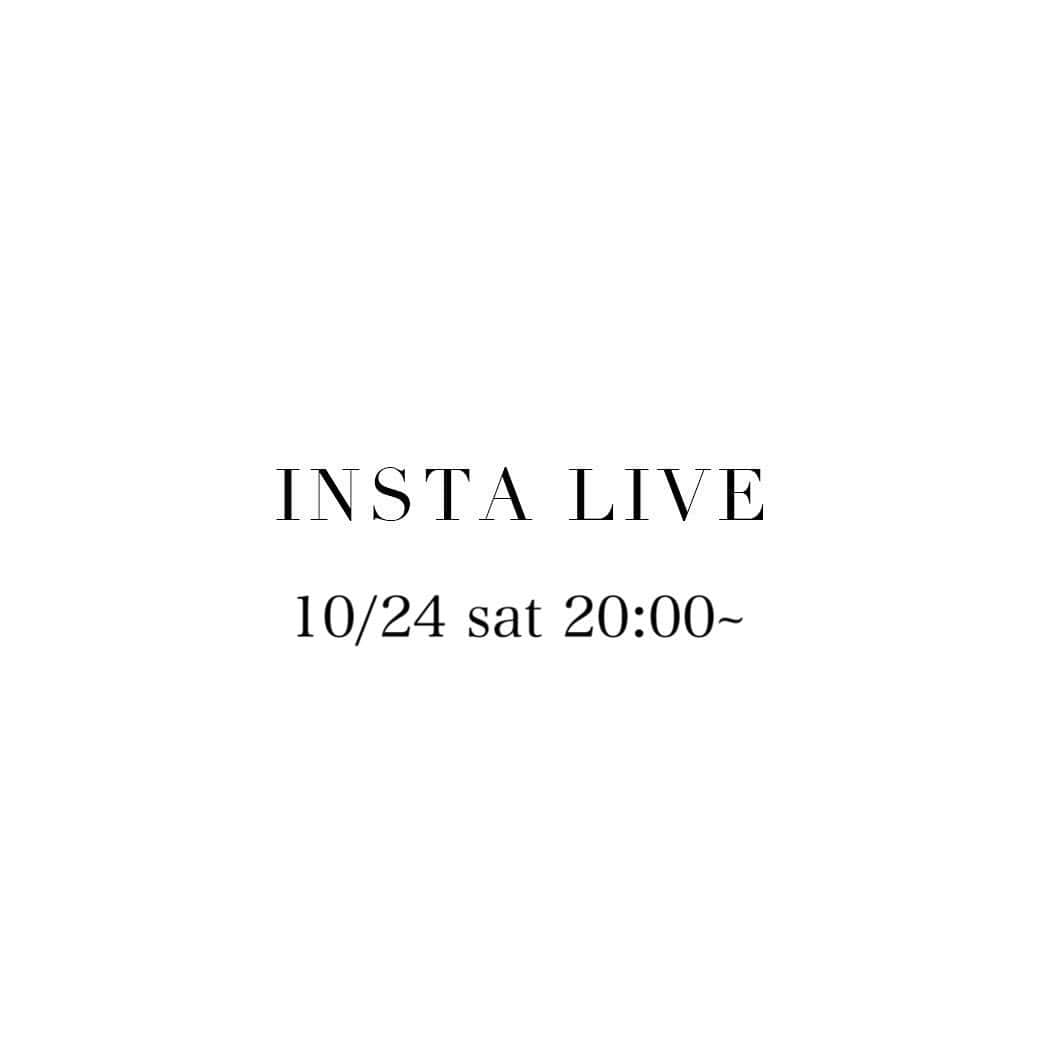 Ｈedyさんのインスタグラム写真 - (ＨedyInstagram)「【insta live】 10/24(土) 20:00-  こちらのアカウントにてインスタライブ配信致します。  WEBサイトでもご購入頂ける代官山店お取扱いの商品の紹介を致します♪ 購入方法につきましては2枚目の動画にてご確認下さい。  ぜひ店内でお買い物しているような気分になって頂けますと幸いです♡  ライブにてご覧になりたい商品がございましたら事前にDM又はコメント頂ければご紹介させて頂きます☺︎  #vintage #vintageshop #hedy #hedy_japan #エディ #daikanyama #bag #fashion #accessory #instalive」10月22日 11時00分 - hedy_vintage