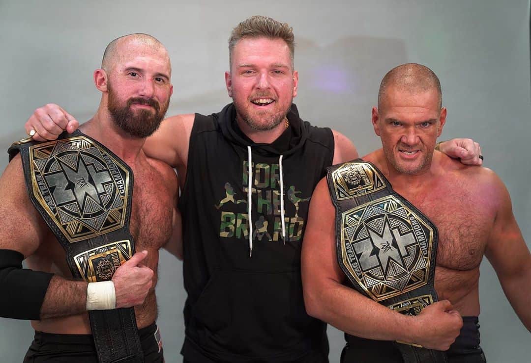 WWEさんのインスタグラム写真 - (WWEInstagram)「@patmcafeeshow is back and he helped @wwestardestroyer & @strongstylebrit become the new #WWENXT Tag Team Champions!」10月22日 11時14分 - wwe