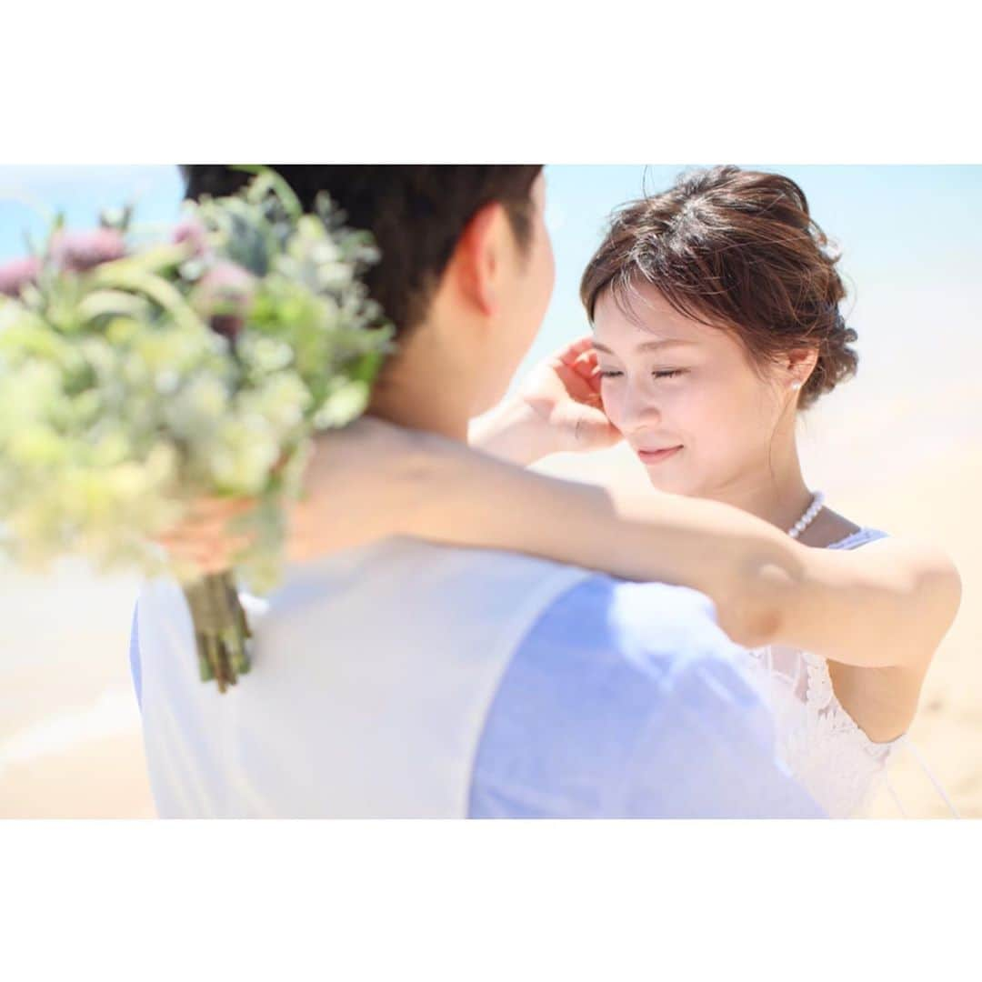 ハワイフォトウェディングのCheers Weddingさんのインスタグラム写真 - (ハワイフォトウェディングのCheers WeddingInstagram)「‭ *﻿ ハワイウェディングなら﻿ Cheers Wedding🌴🌺﻿ ﻿ ウェディングプロデュース会社だからこそ叶う特別なフォトウェディング。﻿ ﻿ 1日1組様限定 ﻿ 【カスタマイズプラン】﻿ ﻿ ご希望撮影時間内でお好きなロケーション撮影を組み合わせたフォトプラン！﻿ ﻿ ビーチ以外にもハワイらしいロケーション撮影を楽しみたい方にオススメ♪﻿ ﻿ リムジン貸切の贅沢なフォトツアーが叶います。﻿ ﻿ ***********************﻿  【お問合せ】﻿ https://www.cheerswedding.jp﻿ ﻿ ☎︎0120-128-828﻿ 平日11:00〜19:00／土日祝10:00〜19:00﻿ ﻿ ***********************﻿ ﻿ ◆ハワイでのフルオーダーウェディングはこちら♪﻿ @cheers_wedding﻿ ﻿ ◆ハワイでの手軽&web申込のCUTEなウェディングはこちら♪﻿ @cheers_lilii﻿ ﻿ #チアーズウエディング﻿ #ハワイウエディング﻿ #フォトウェディング﻿ #リゾートウェディング　﻿ #フォトツアー﻿ #ハワイ旅行﻿ #ハワイハネムーン﻿ #ハワイ挙式﻿ #ハワイ婚﻿ #cheerswedding﻿ #hawaiiwedding﻿ #日本中のプレ花嫁さんと繋がりたい﻿ #ウェディングニュース﻿ #卒花嫁﻿ #前撮り　﻿ #後撮り﻿ #ハワイ前撮り ﻿ #ハワイ後撮り﻿ #結婚準備﻿ #ハワイフォトツアー﻿ #ウエディングフォト﻿ #フォトウェディング﻿ #weddingphoto﻿ #ハワイビーチフォト ﻿ #ハワイウェディングフォト﻿ #ビーチフォト﻿ #ビーチフォトウェディング﻿ #ロケーションフォト﻿ #ブライダルフォト﻿ #ハワイ貯金」10月22日 11時46分 - cheers_photowedding